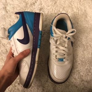 Nike Air Force 1 - Women’s 7.5